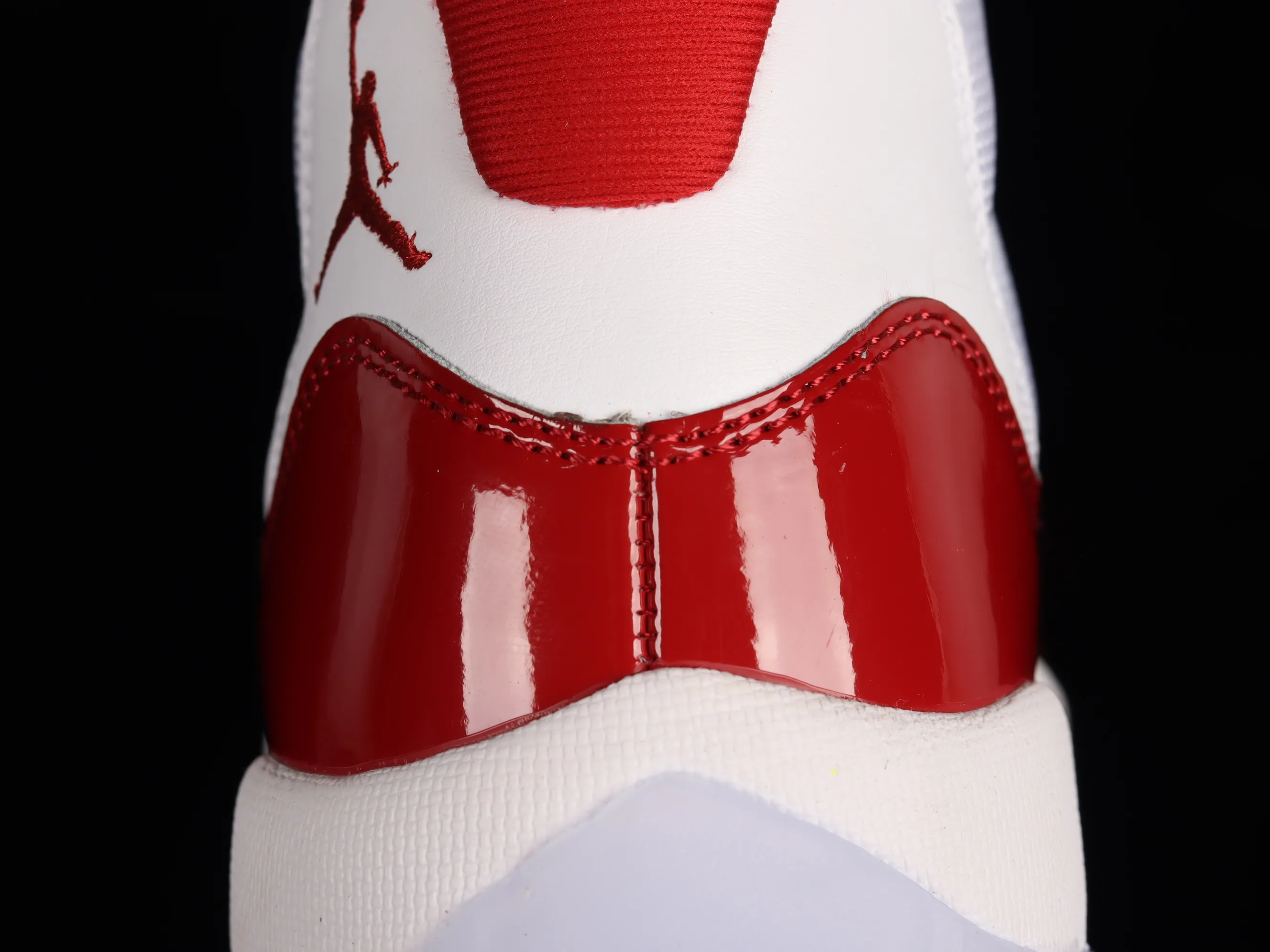 All categories Air Jordan Jordan series basketball shoes Air Jordan 11 Air Jordan 11 "Cherry" AJ11 Joe 11 cherry red genuine standard genuine carbon women's high-top basketball shoes 378038-116